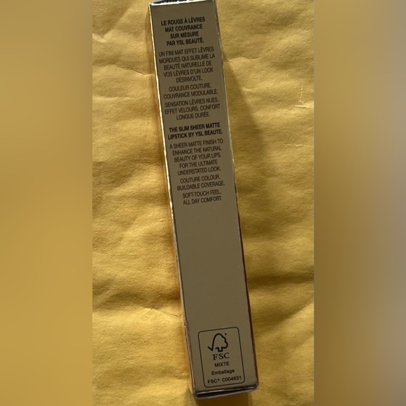 Yves Saint Laurent Rouge Pur
Couture Sheer Matte
Lipstick -Orange Provoc… - Picture 6 of 11